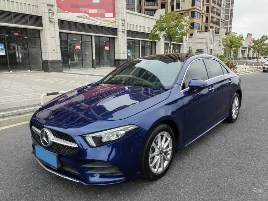 2021 MERCEDES-BENZ A view 1