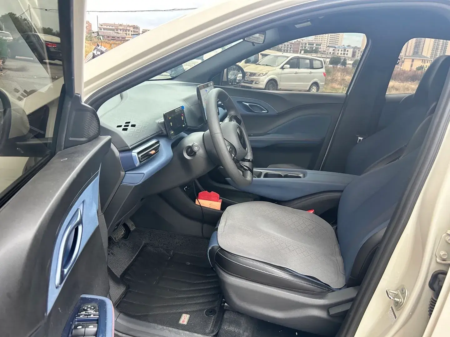 2025 BYD SEAGULL thumbnail 3