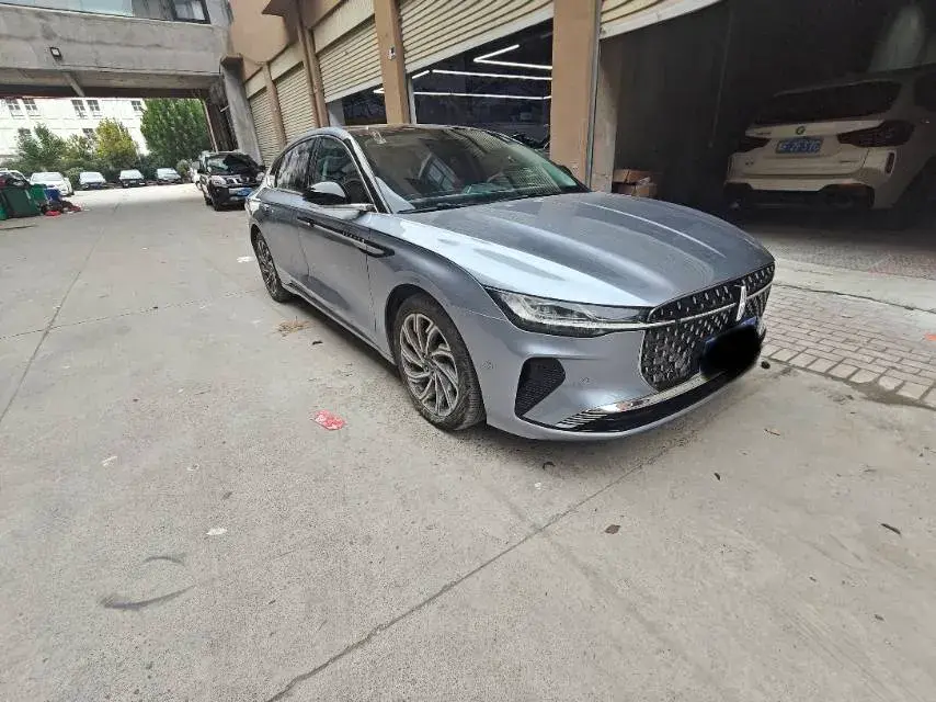 2022 LINCOLN Z thumbnail 2