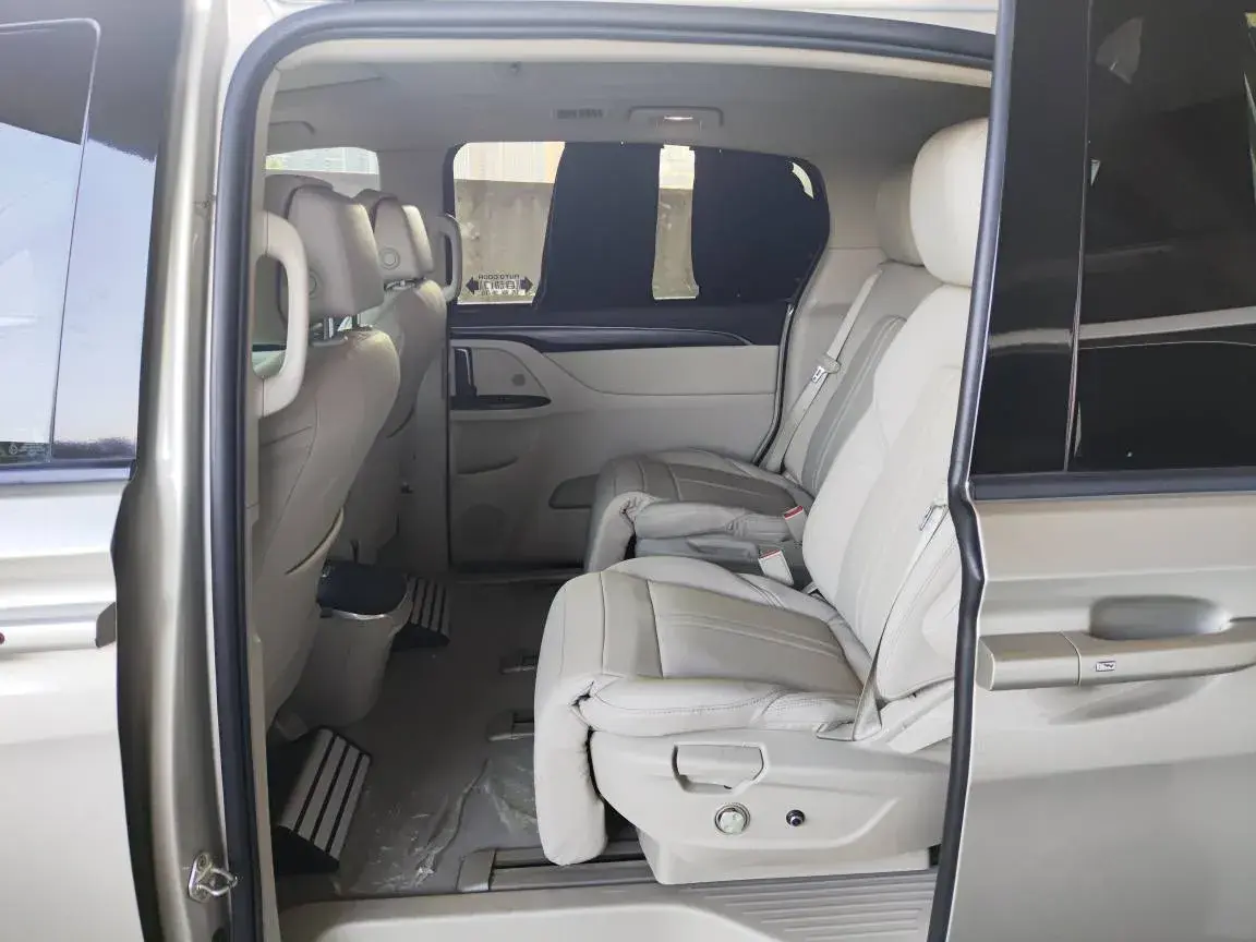 2022 BUICK GL8 thumbnail 4