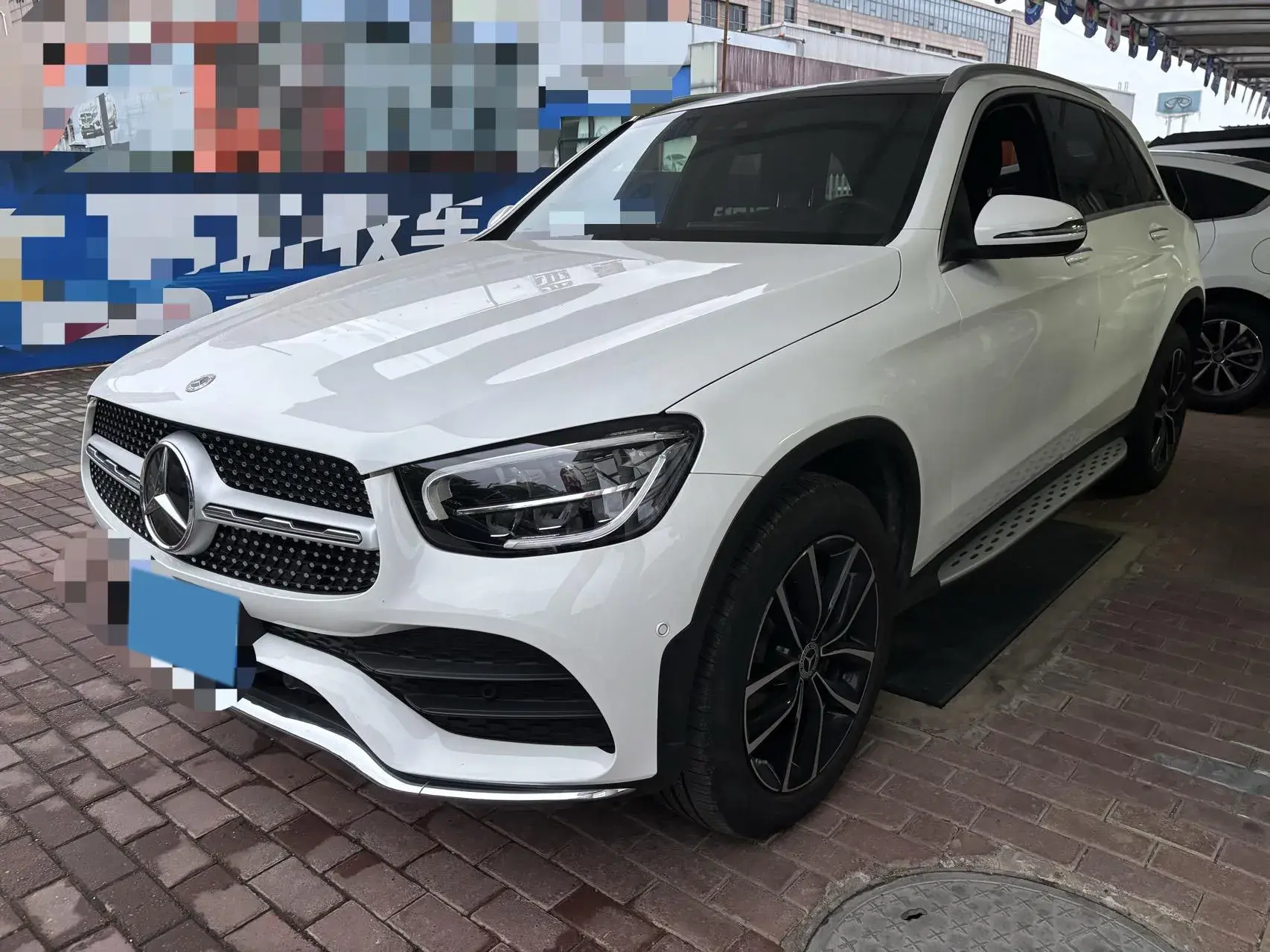 2021 MERCEDES-BENZ GLC view 1