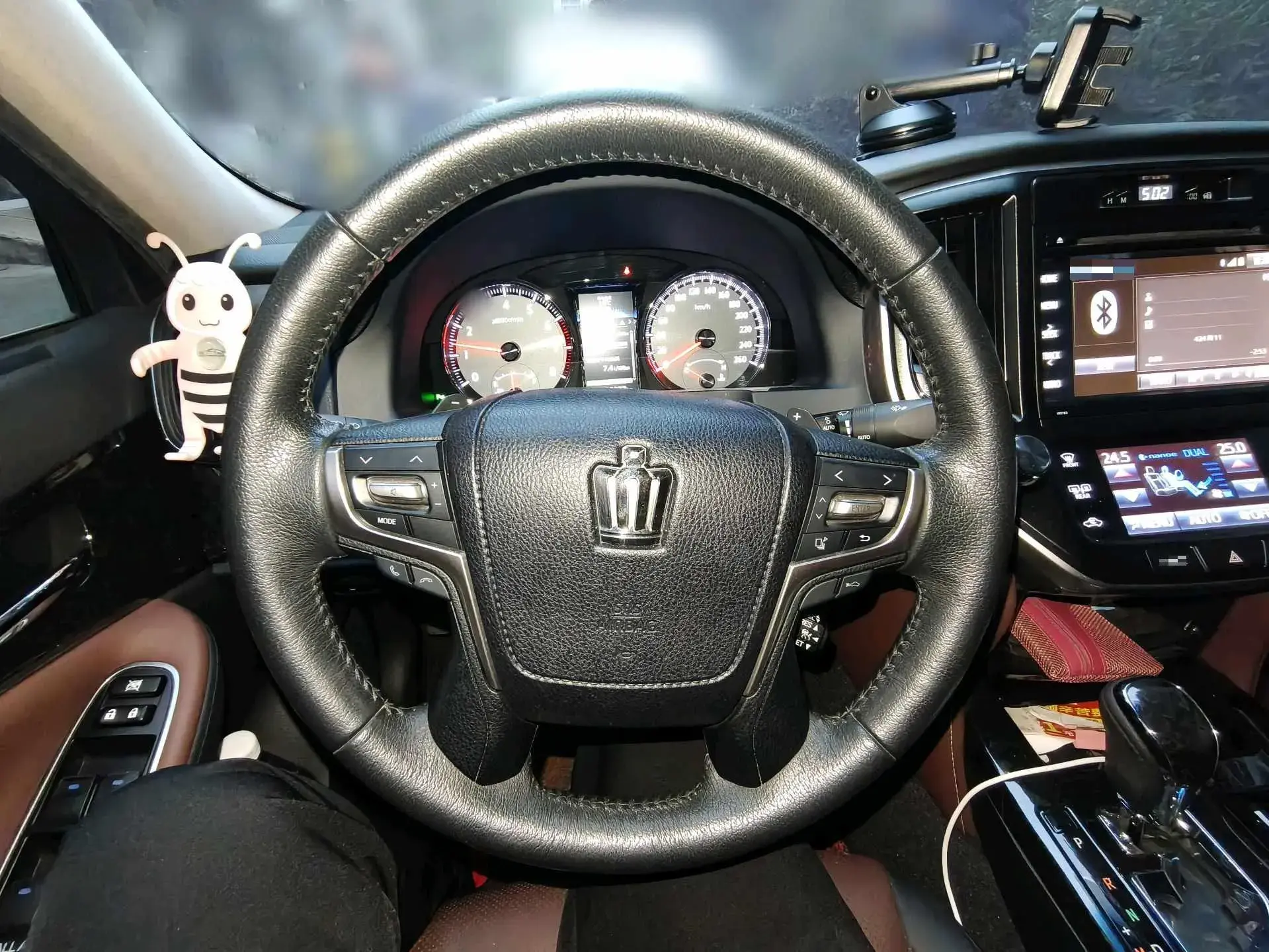 2018 TOYOTA CROWN thumbnail 4