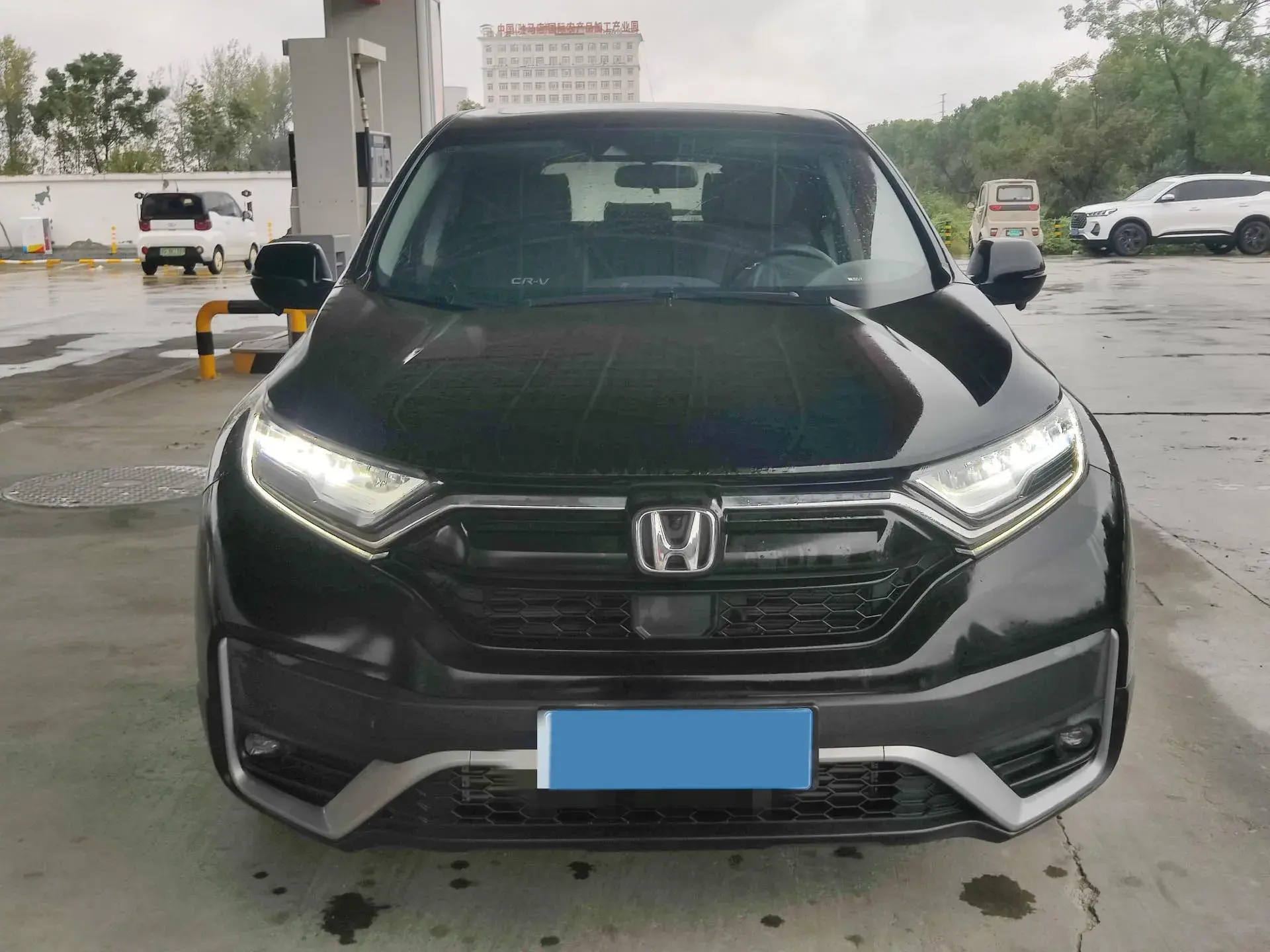 2021 HONDA CR-V view 1