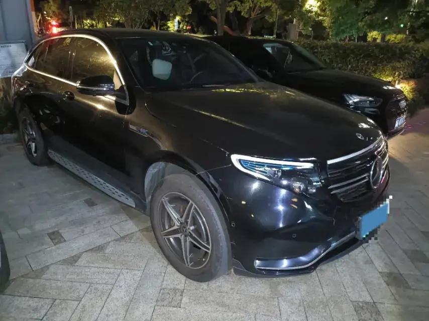 2021 MERCEDES-BENZ EQC thumbnail 3