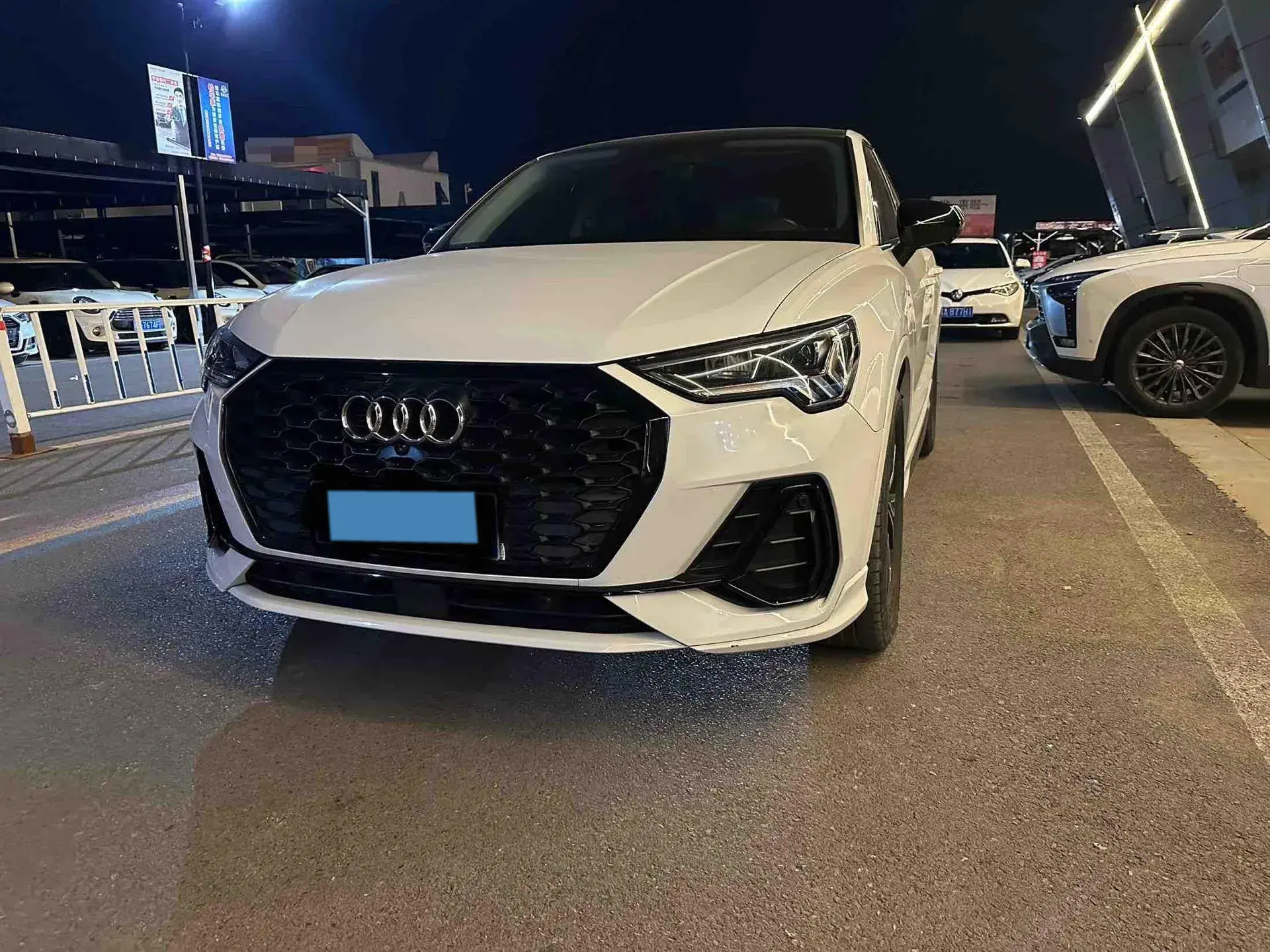 2022 AUDI Q3 view 1