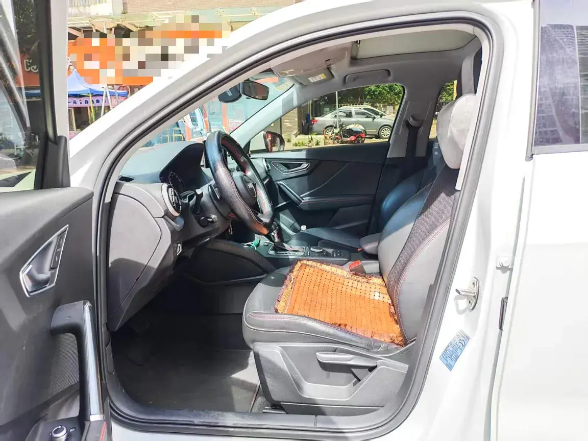 2022 AUDI Q2L thumbnail 4