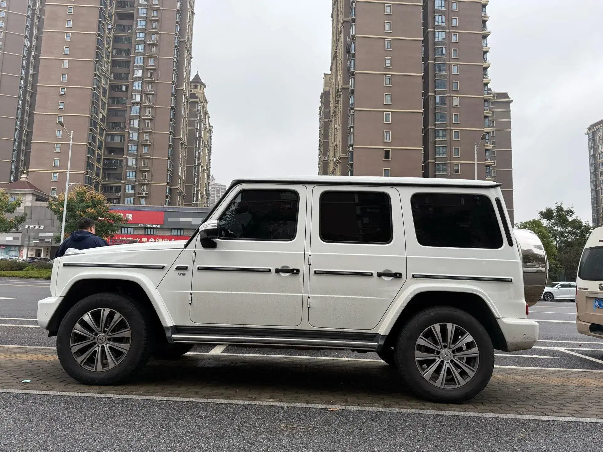 2023 MERCEDES-BENZ G thumbnail 3