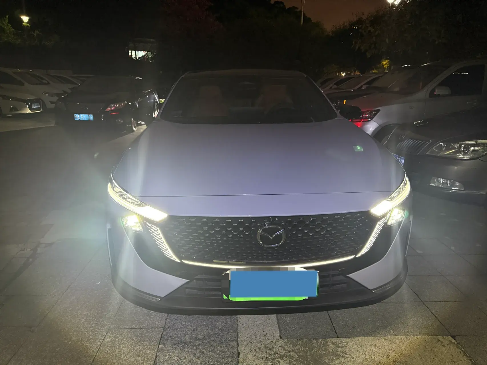 2025 MAZDA EZ-6 thumbnail 3