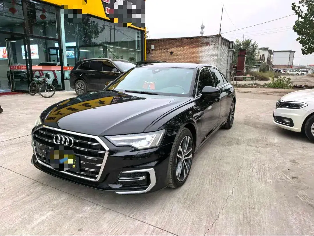 2021 AUDI A6L view 1