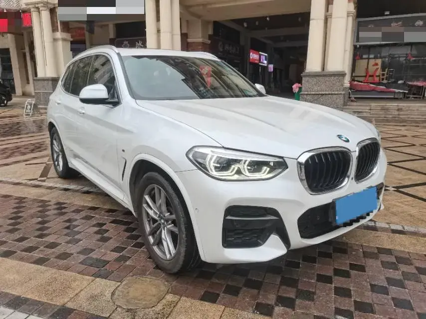 2020 BMW X3 thumbnail 3