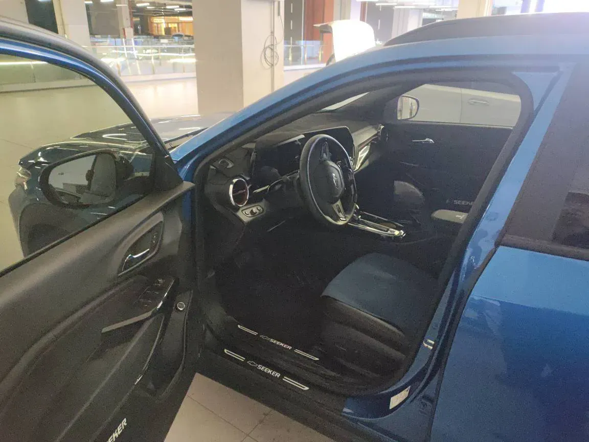2022 Chevrolet Seeker 1.5T 184HP L4 CVT,autocango,china used car exporter,china ev exporter,chinese used car exporter,chinese used ev exporter