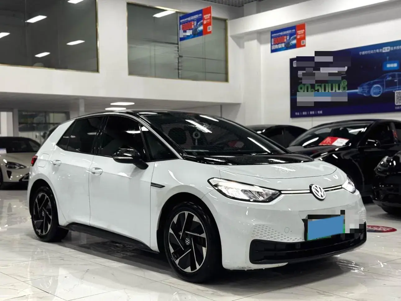 2023 VOLKSWAGEN ID.3 thumbnail 3