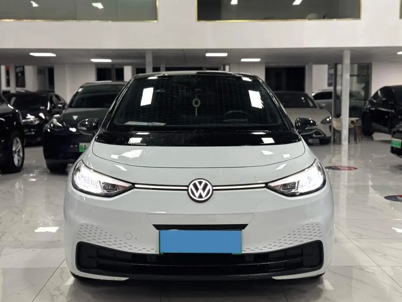 2023 VOLKSWAGEN ID.3 thumbnail 2