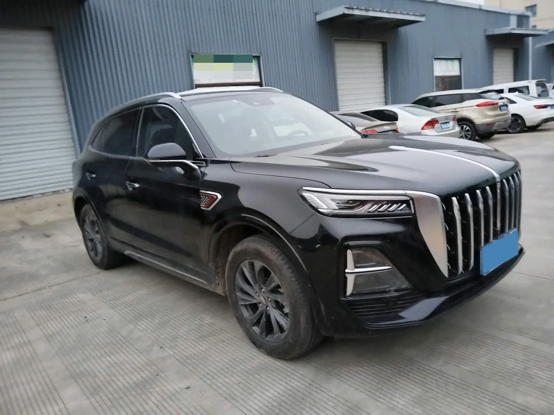 2023 HONGQI HS5 thumbnail 3