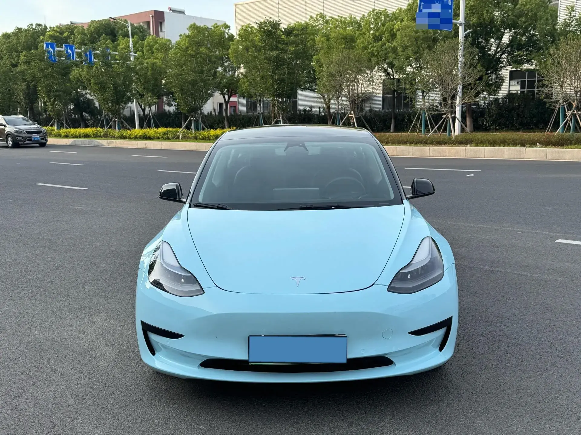 2021 TESLA MODEL thumbnail 2