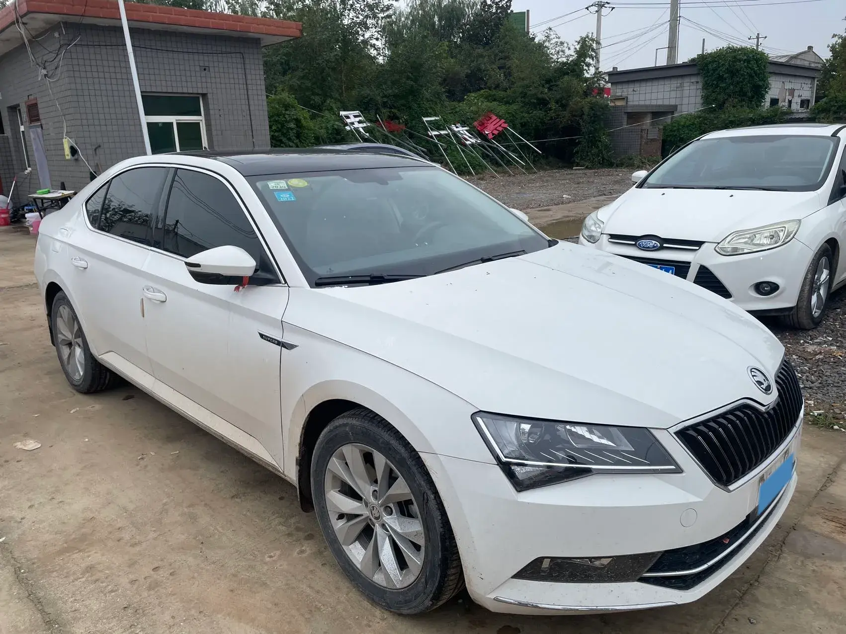 2018 SKODA SUPERB thumbnail 3