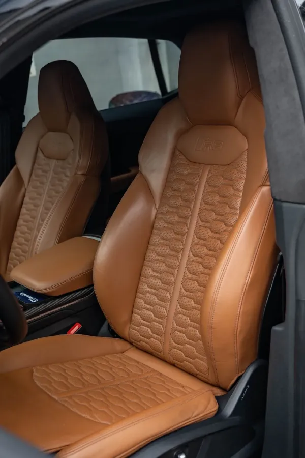 2022 Audi RS Q8 4.0T 600HP V8 8AT,autocango,china used car exporter,china ev exporter,chinese used car exporter,chinese used ev exporter