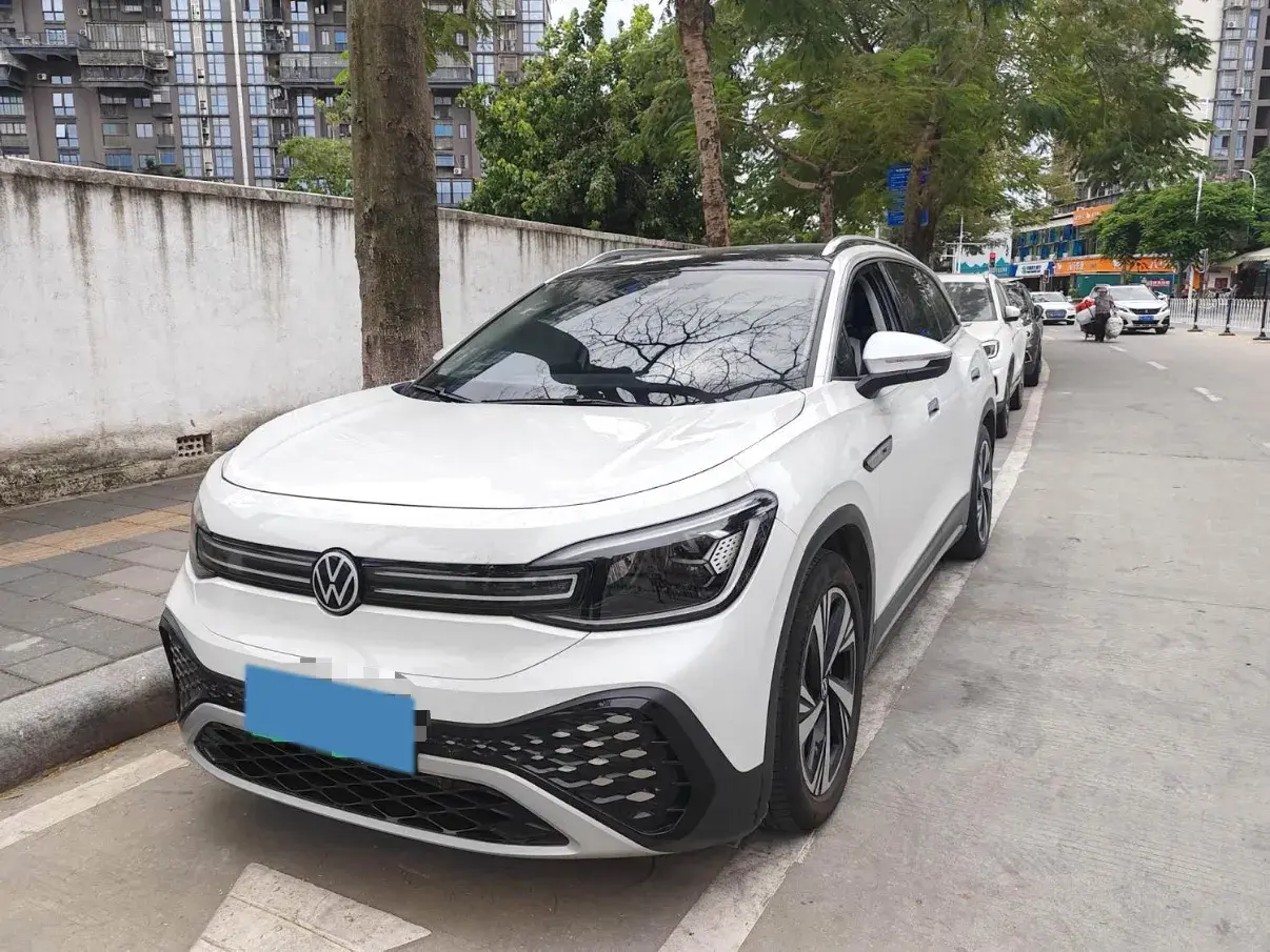 2021 VOLKSWAGEN ID.6 view 1