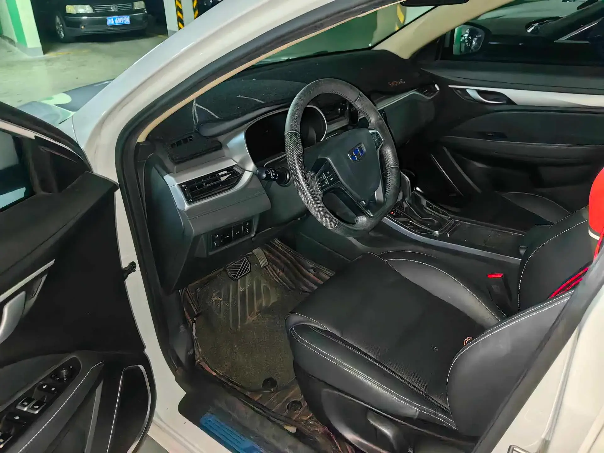 2018 GEELY EMGRAND thumbnail 2