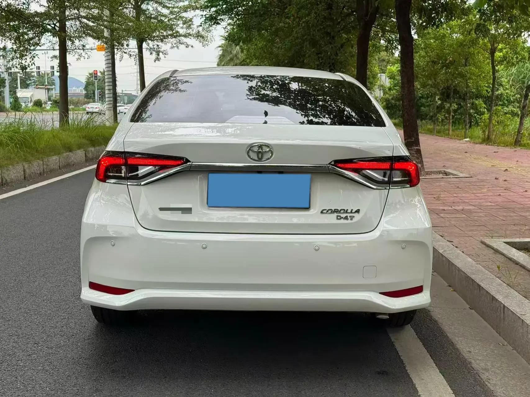 2021 TOYOTA COROLLA thumbnail 3