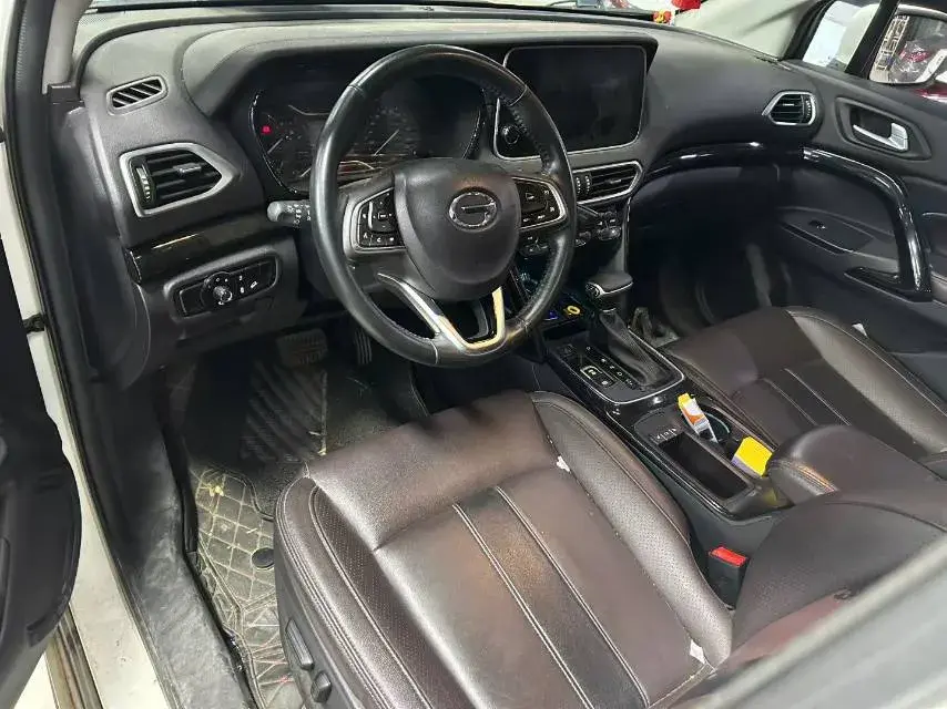 2018 GAC TRUMPCHI thumbnail 2