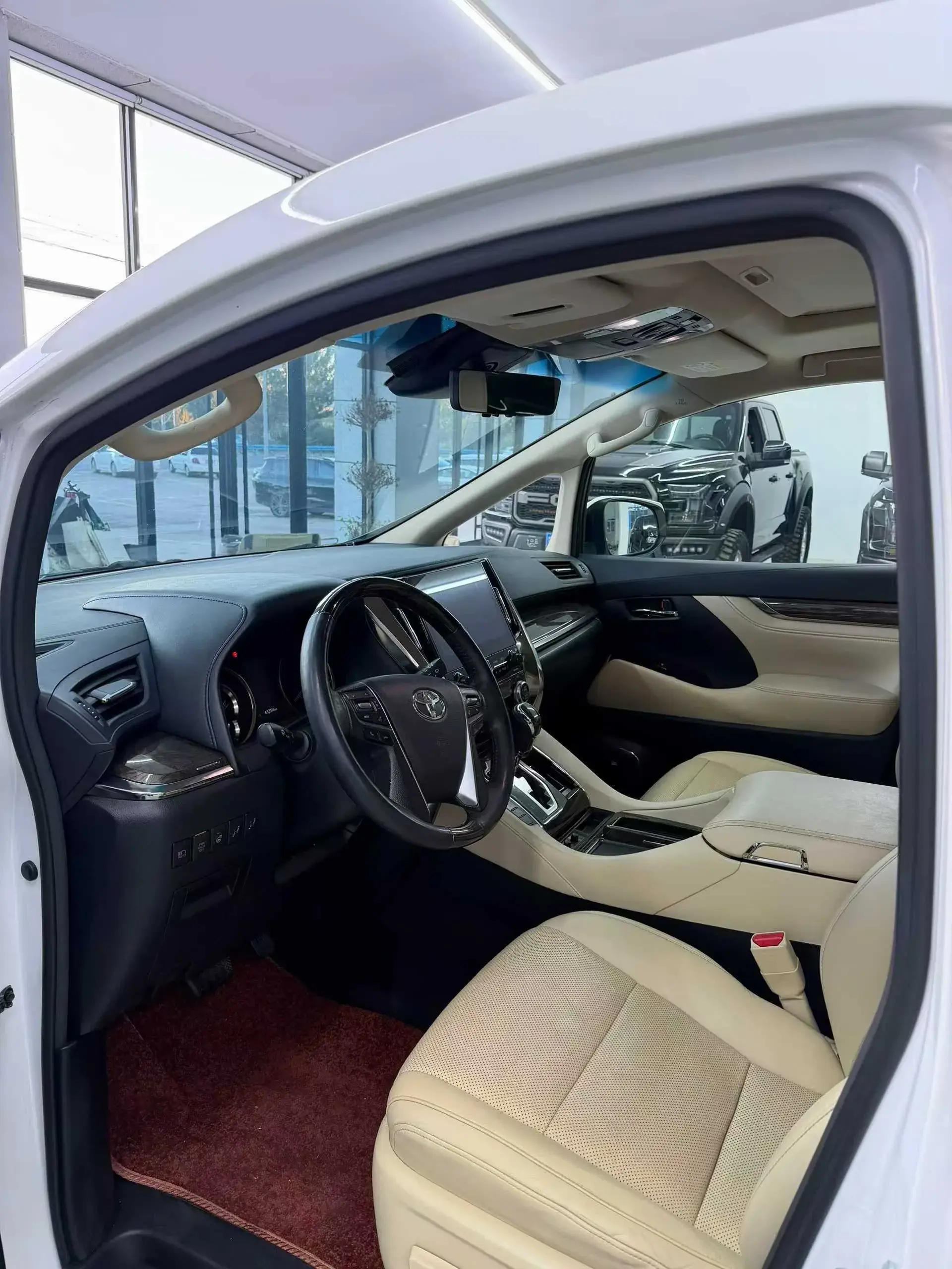 2021 TOYOTA VELLFIRE thumbnail 4