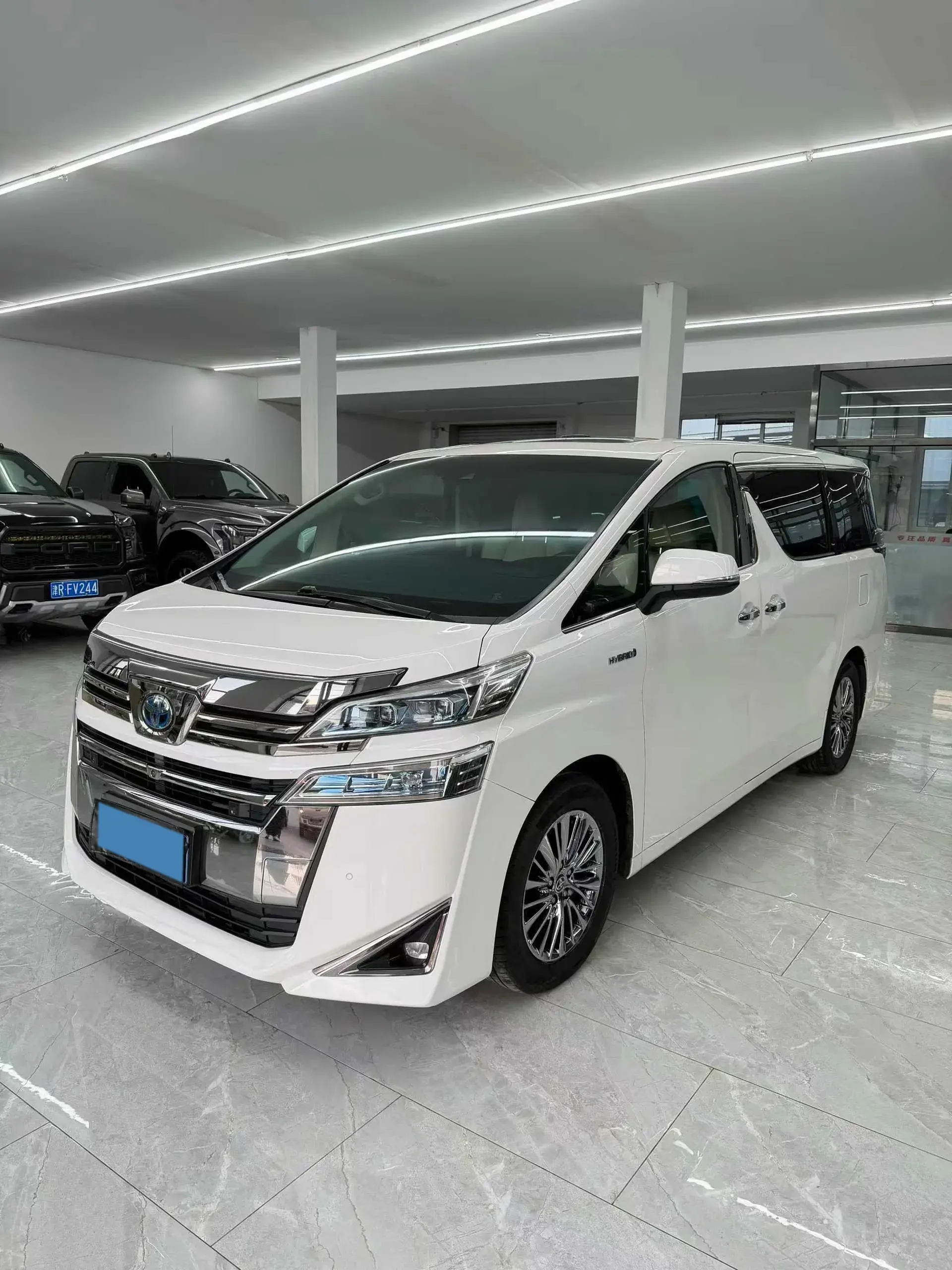 2021 TOYOTA VELLFIRE view 1