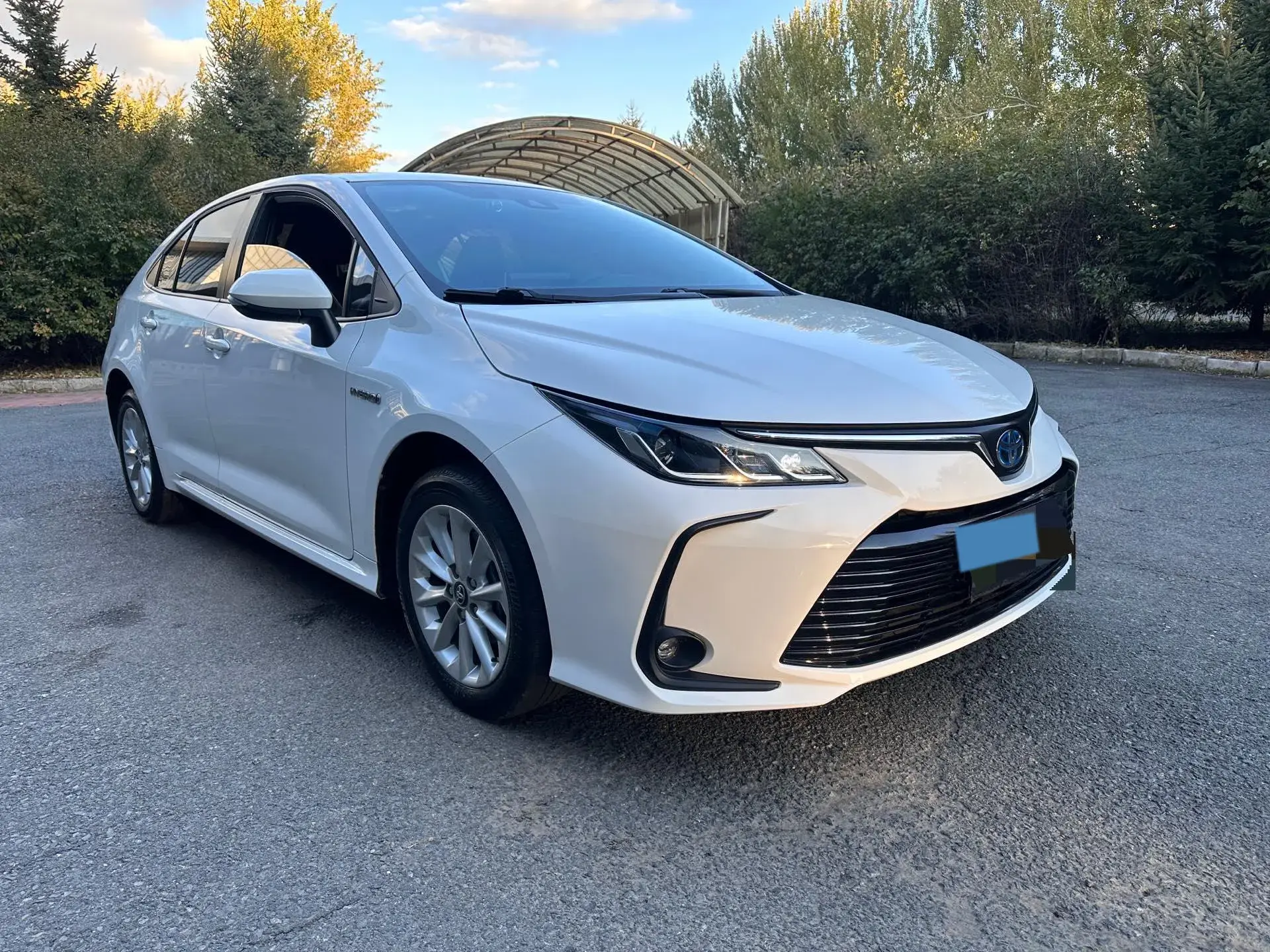 2021 TOYOTA COROLLA thumbnail 3