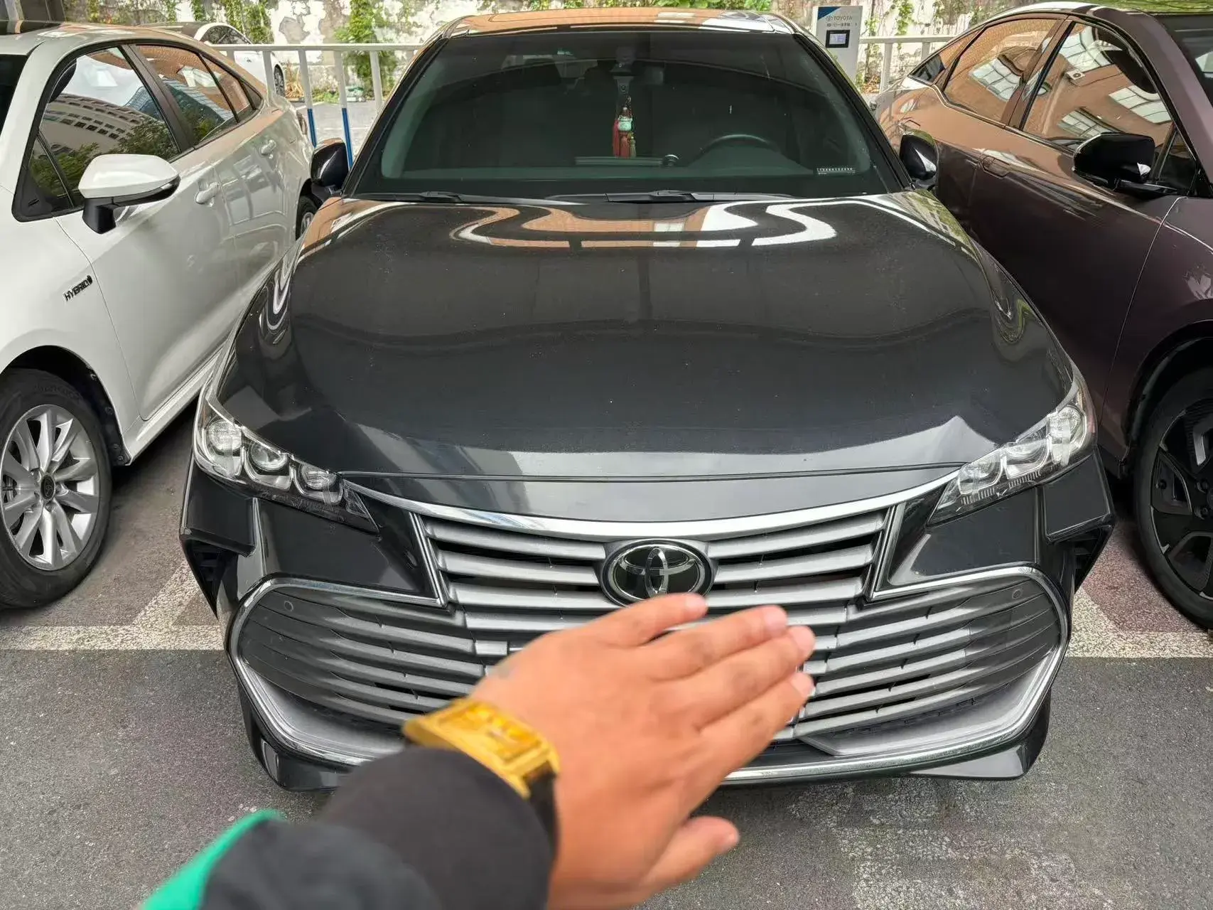 2022 TOYOTA AVALON thumbnail 2