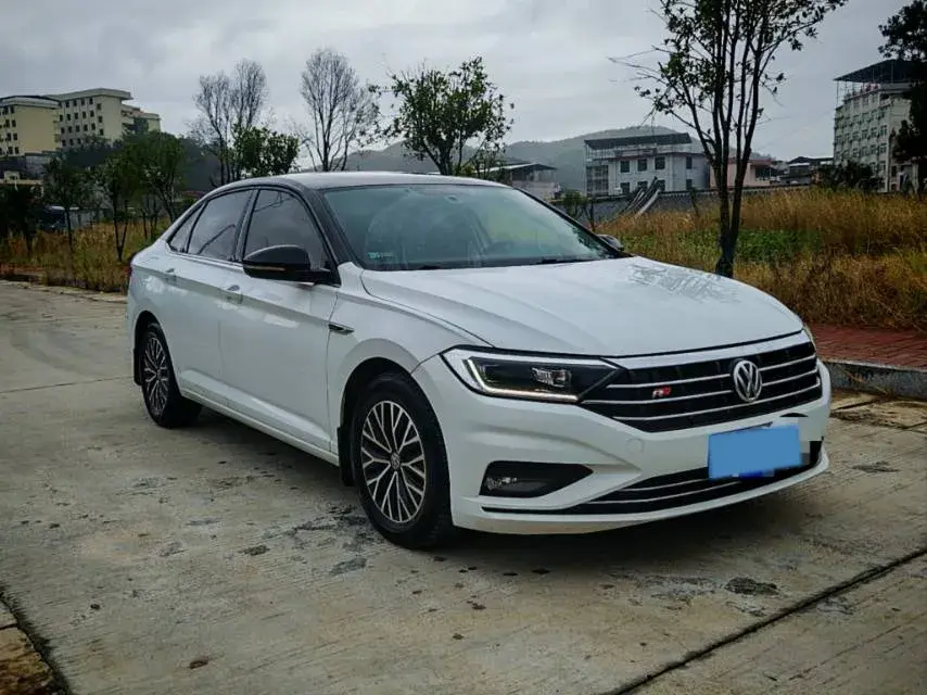 2020 VOLKSWAGEN SAGITAR thumbnail 3