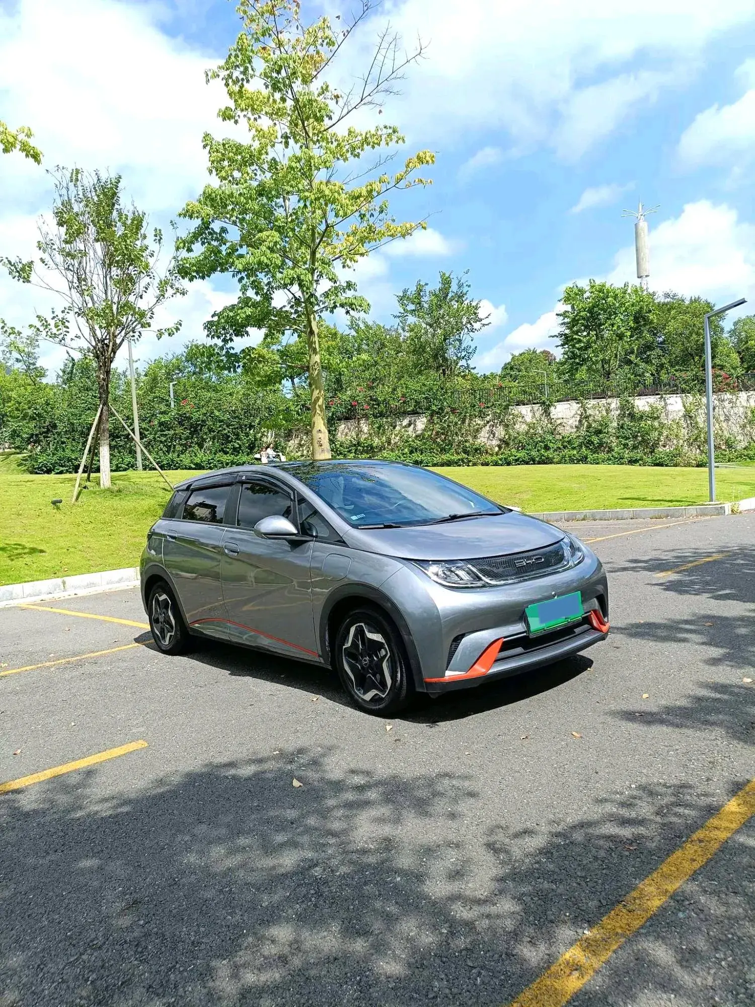 2021 BYD DOLPHIN thumbnail 3