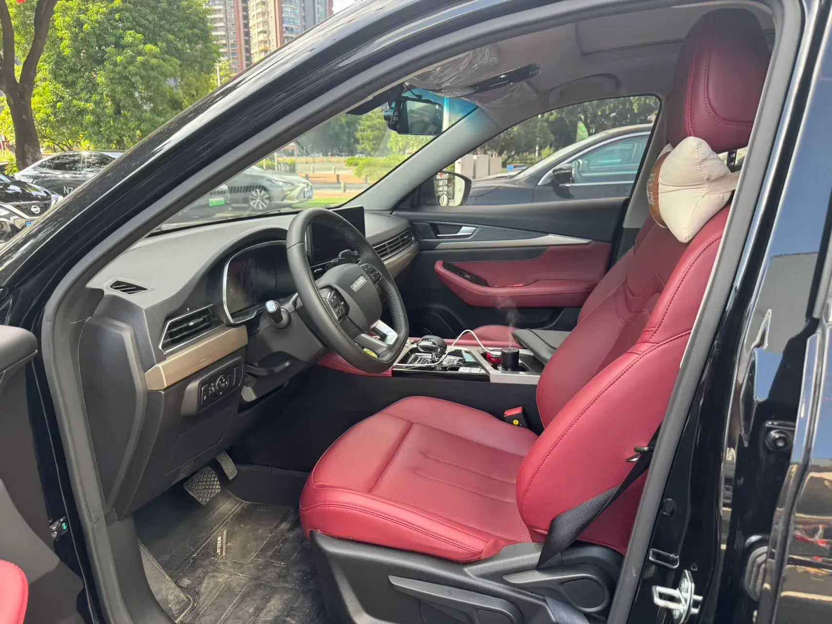 2025 JETOUR X70 thumbnail 2