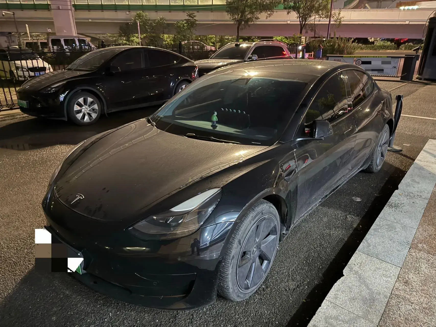 2021 TESLA MODEL view 1
