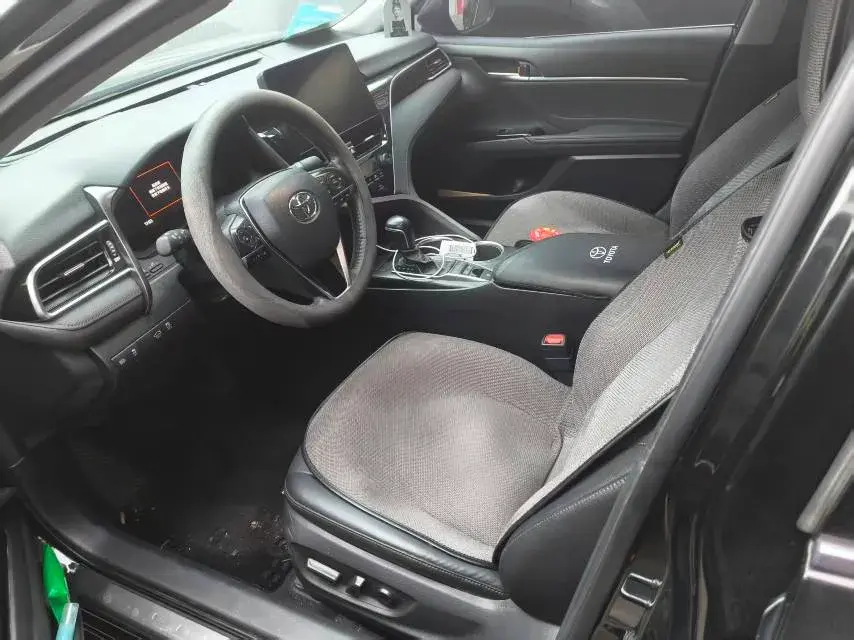 2021 TOYOTA CAMRY thumbnail 4