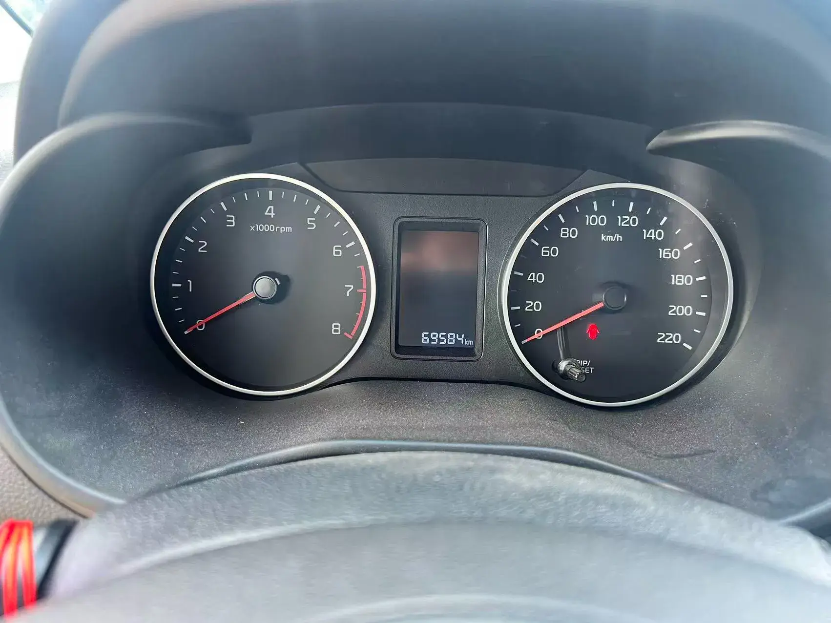 2017 KIA PEGAS thumbnail 4