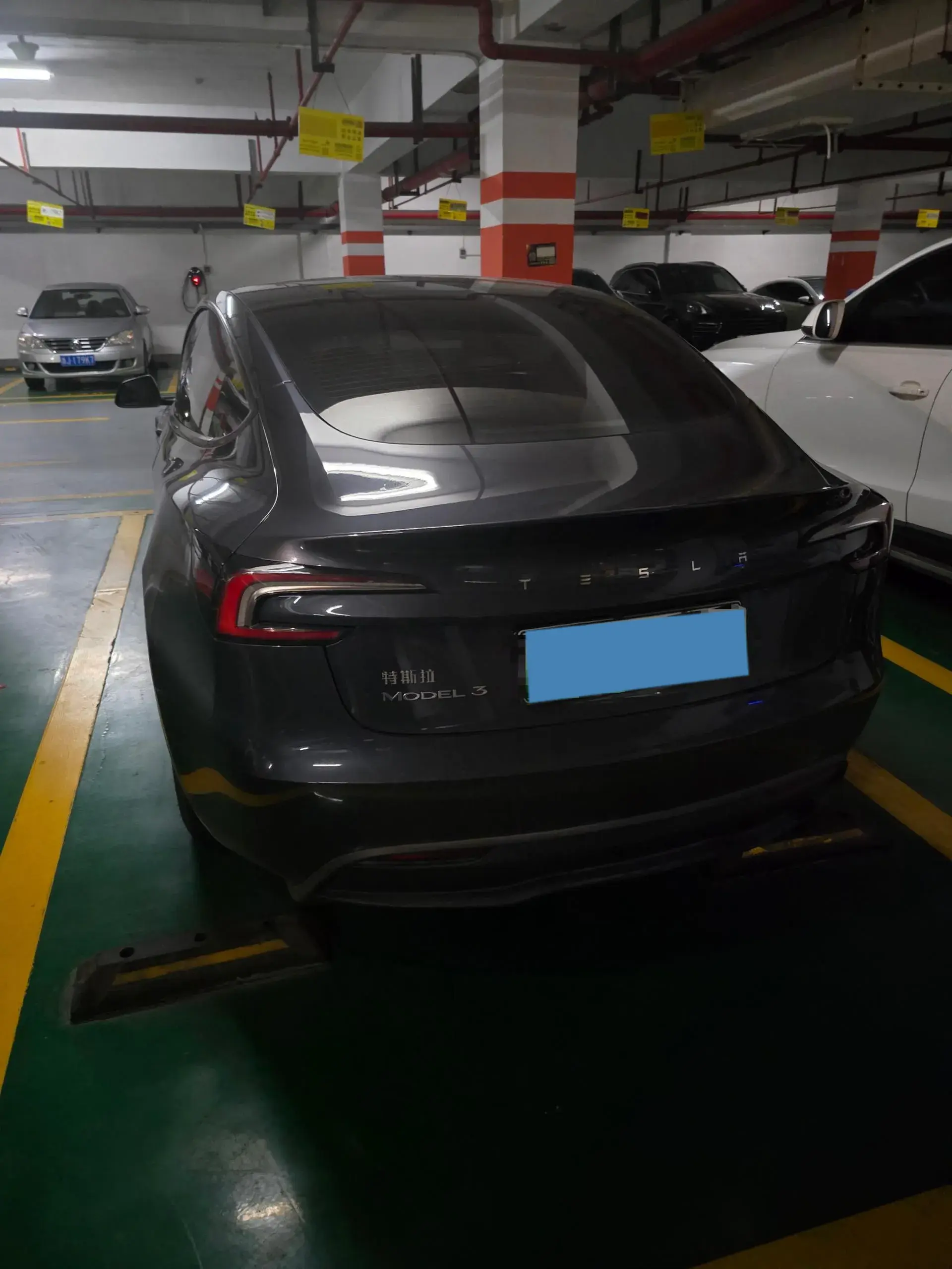 2023 TESLA MODEL thumbnail 2