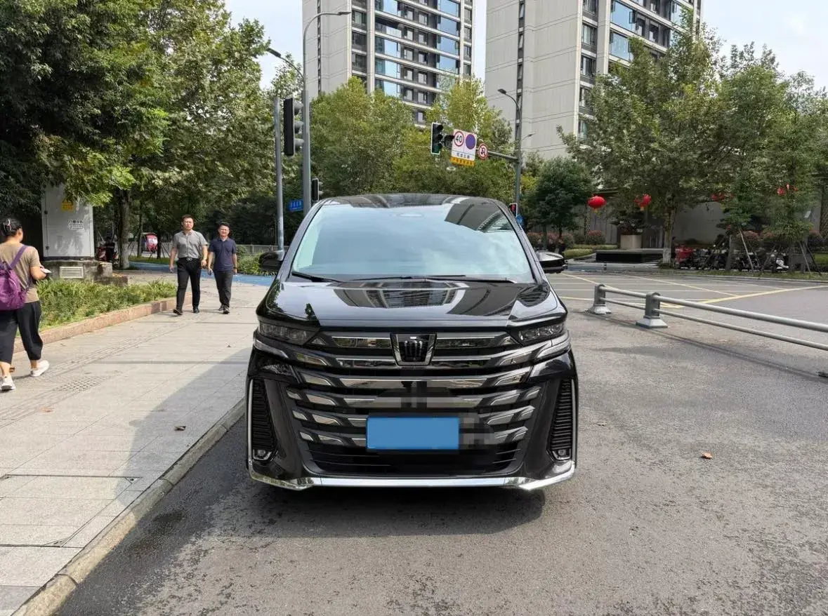2024 TOYOTA VELLFIRE thumbnail 2