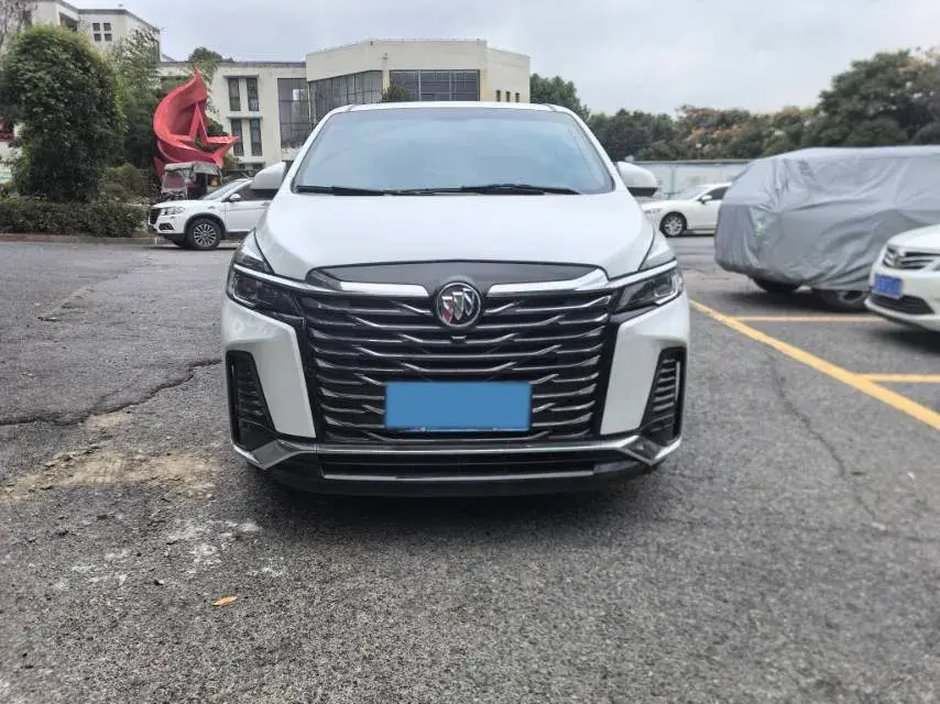 2023 BUICK GL8 thumbnail 4