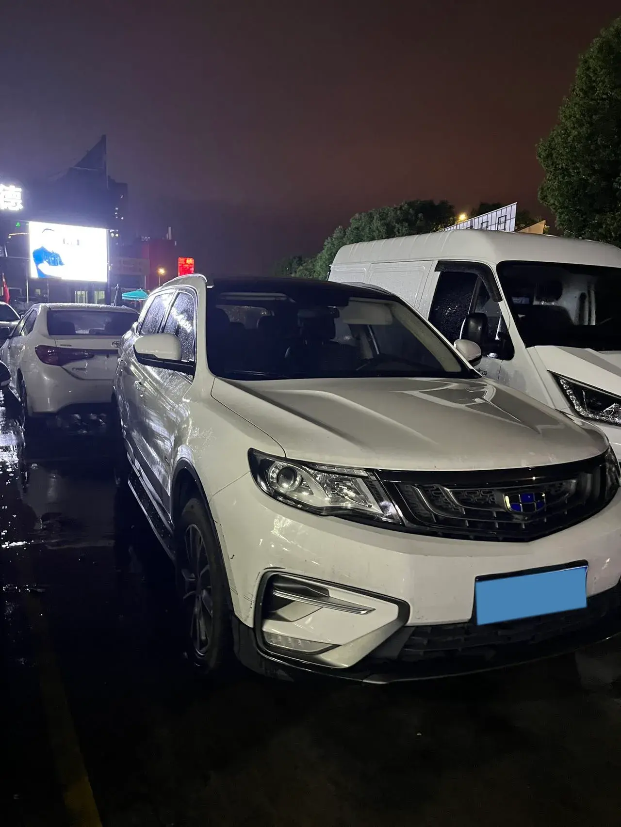 2018 GEELY AZKARRA thumbnail 3