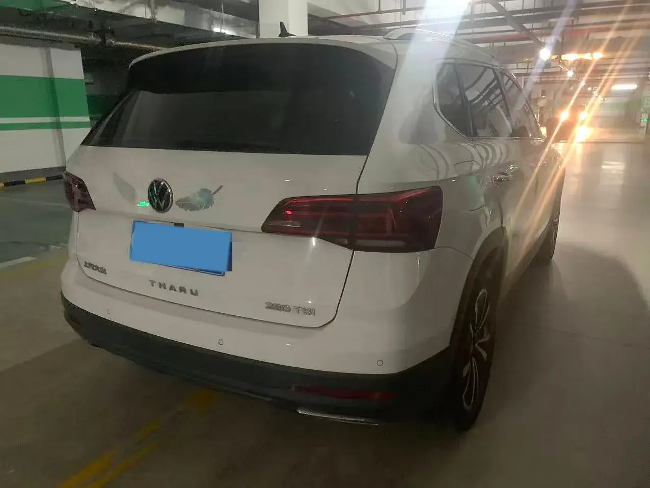 2021 VOLKSWAGEN THARU thumbnail 4