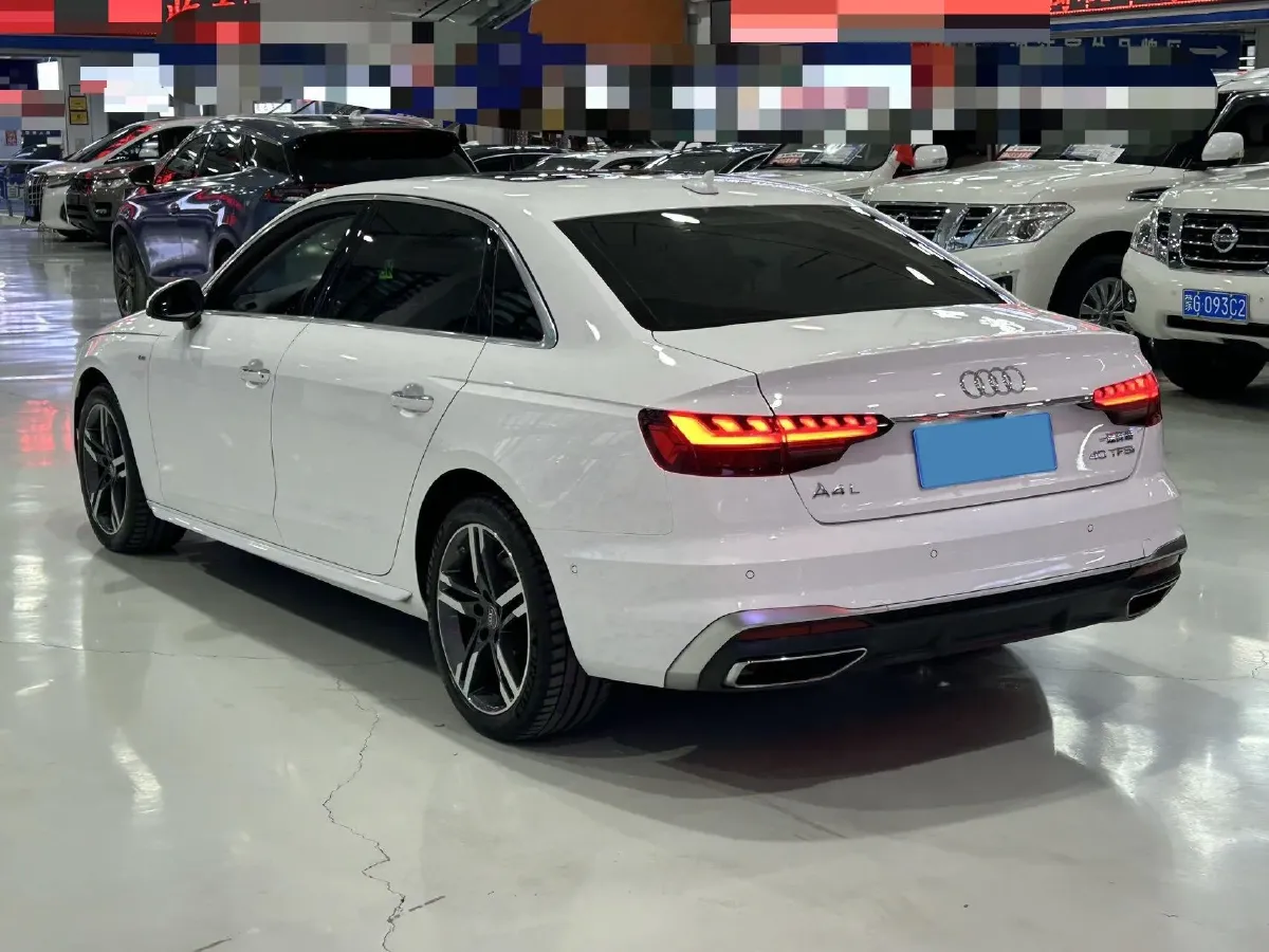 2020 Audi A4L 2.0T 190HP L4 7DCT,autocango,china used car exporter,china ev exporter,chinese used car exporter,chinese used ev exporter