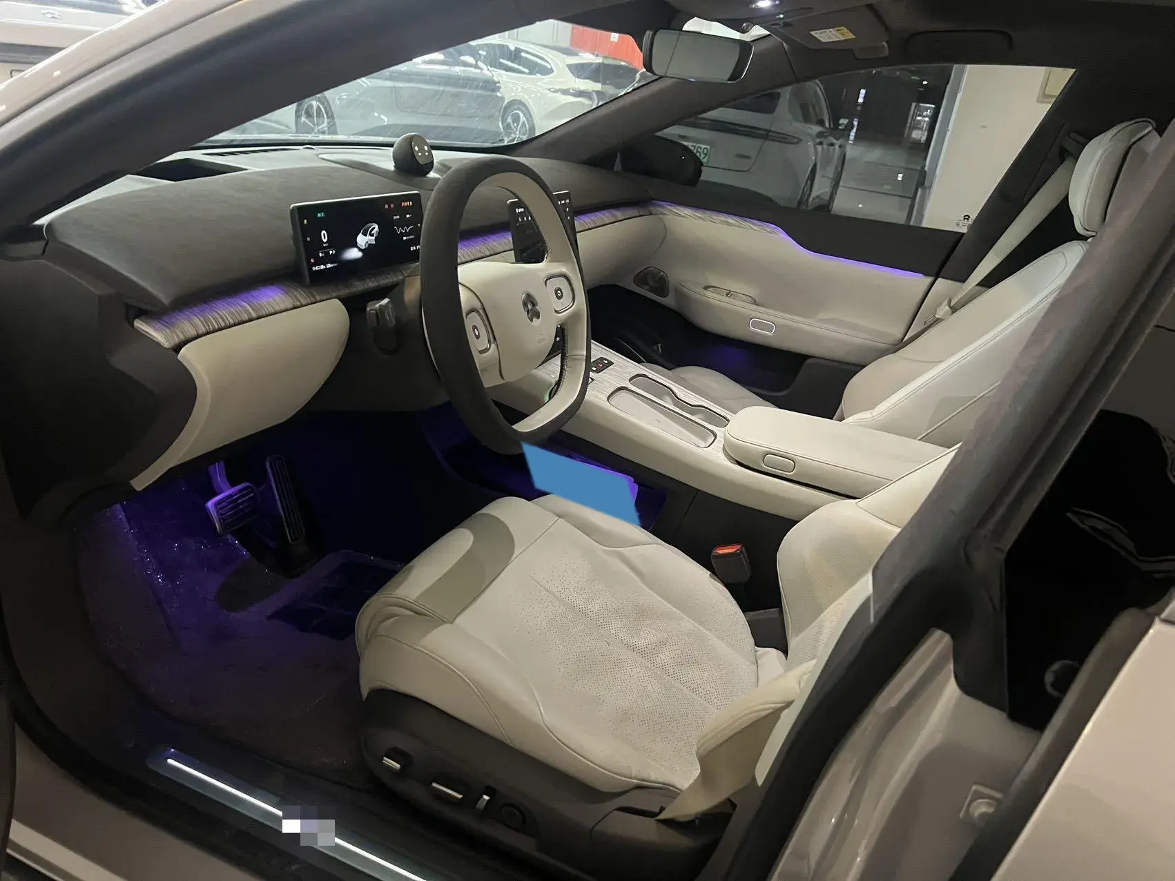 2022 NIO ET5 thumbnail 2