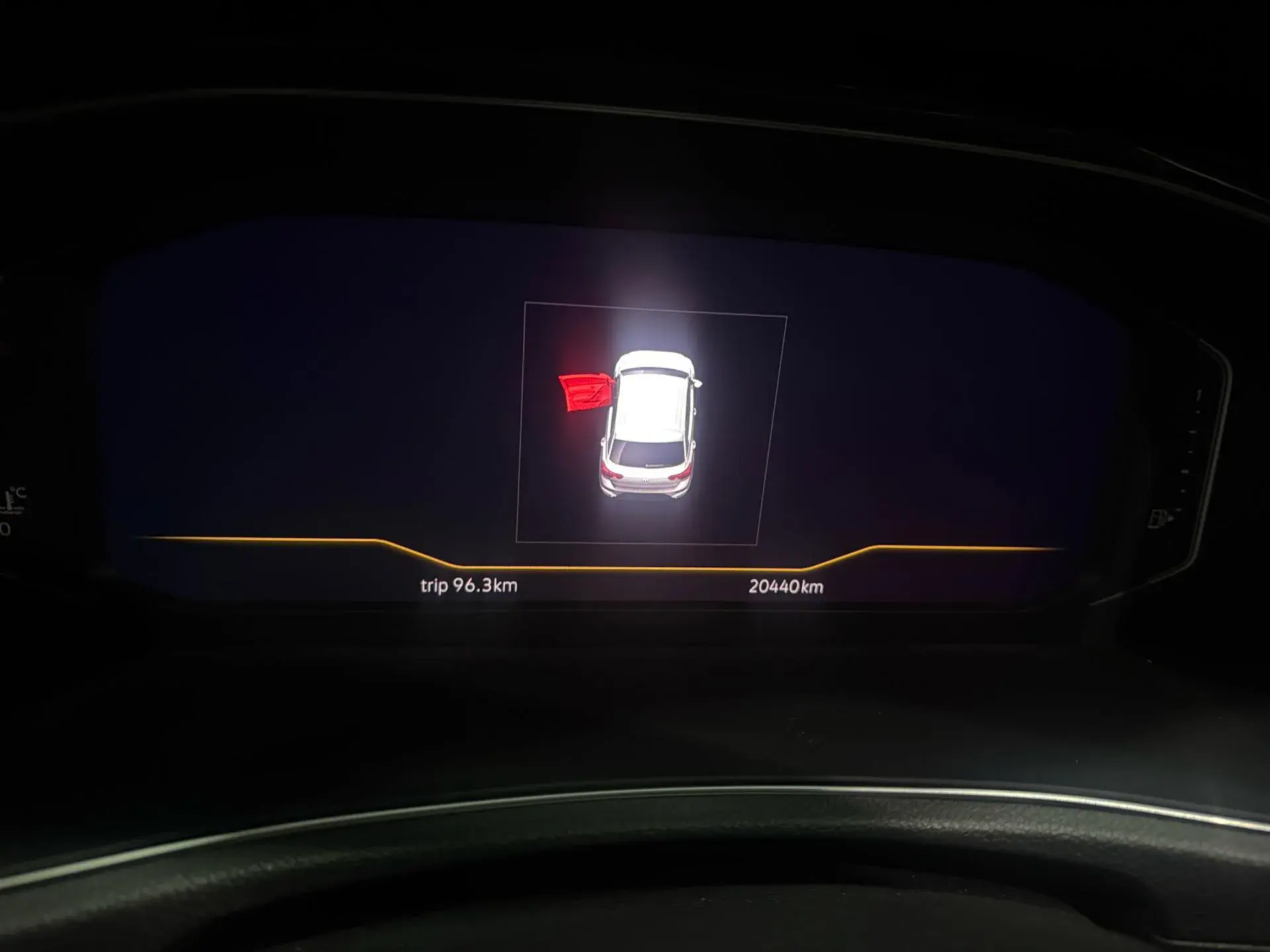 2020 VOLKSWAGEN T-ROC thumbnail 4