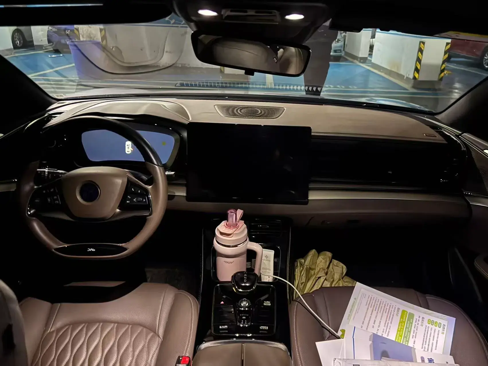 2023 BYD HAN thumbnail 3