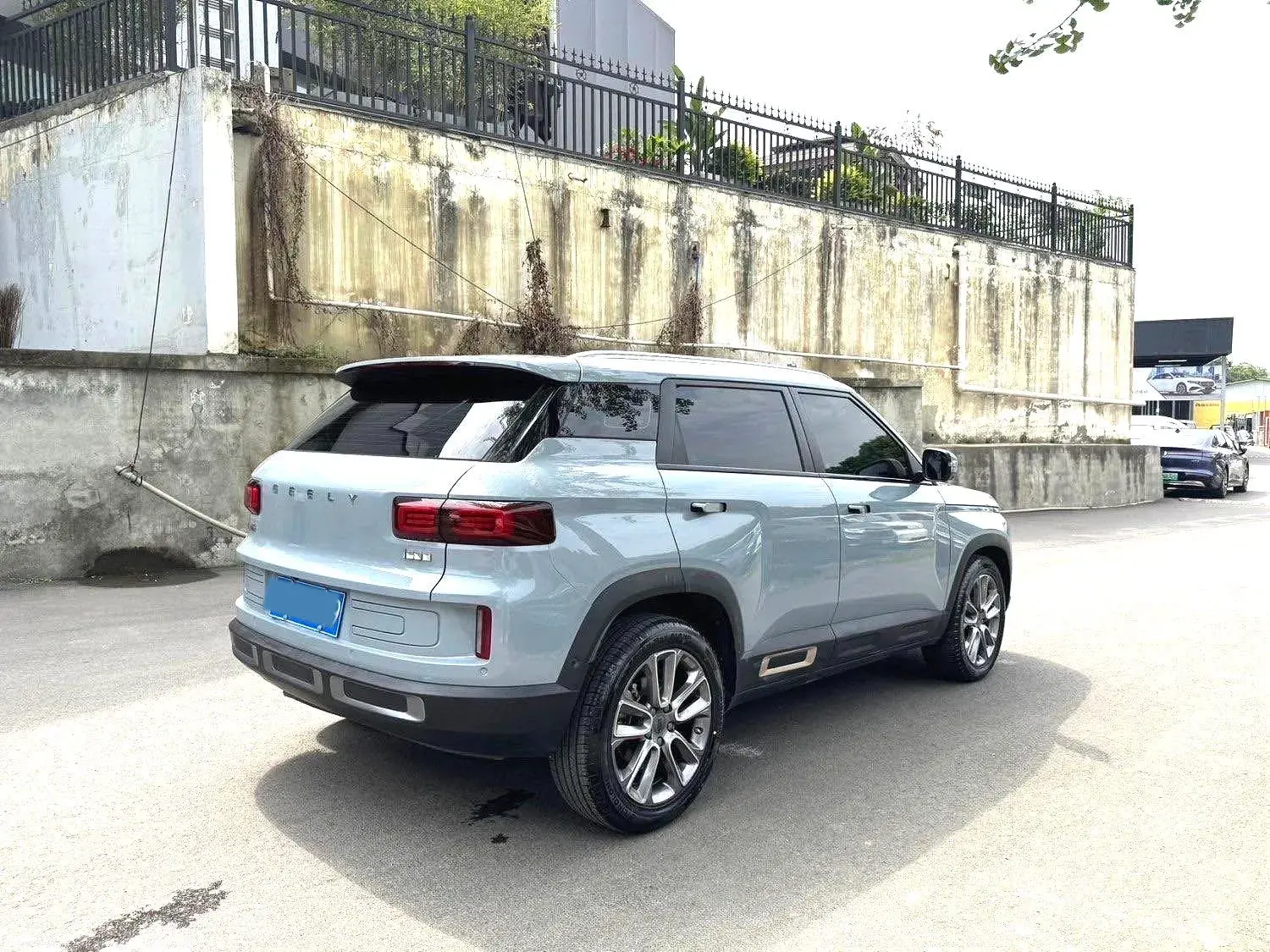 2020 GEELY ICON thumbnail 4