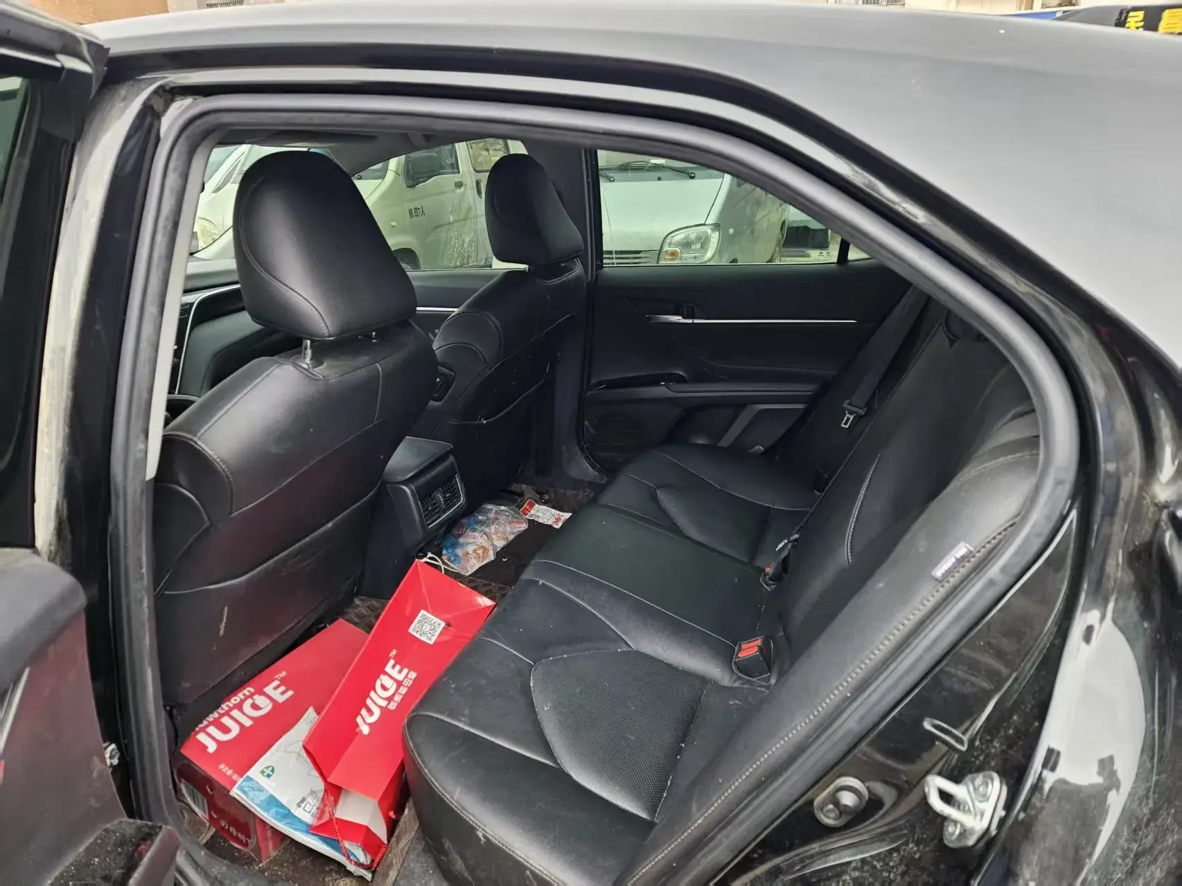 2021 TOYOTA CAMRY thumbnail 3