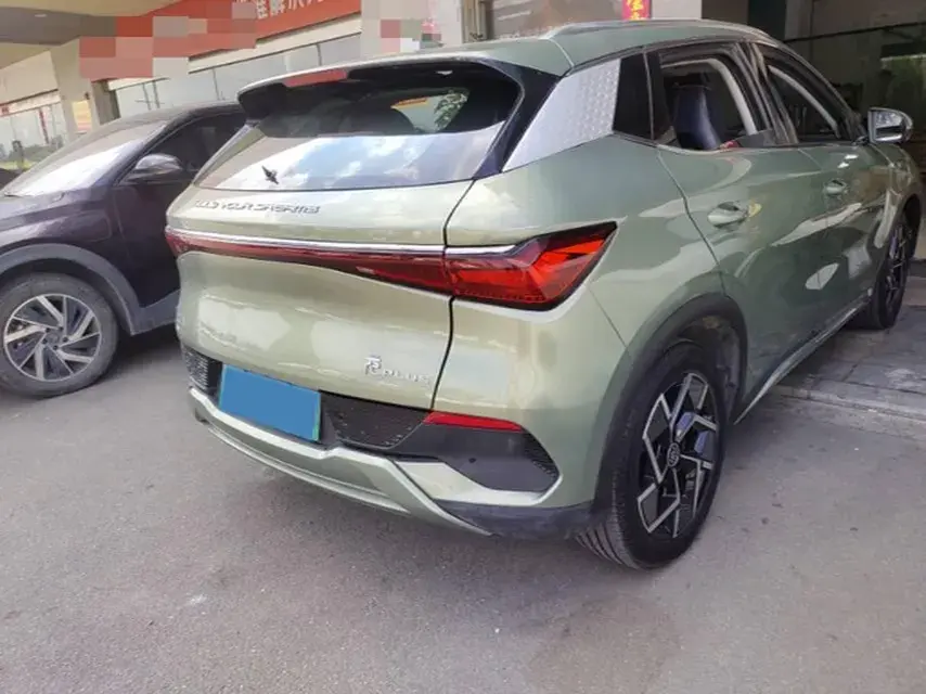 2023 BYD YUAN thumbnail 4