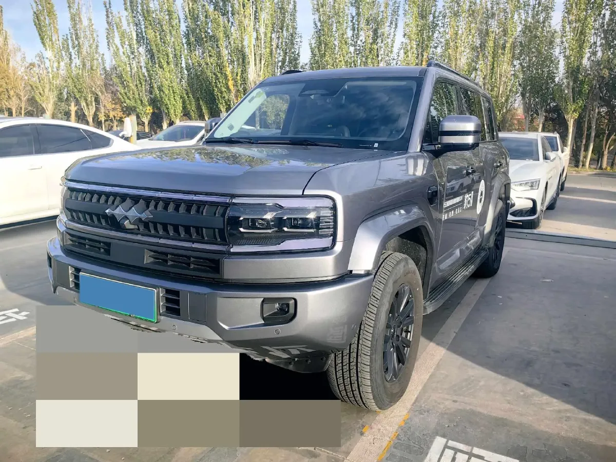2025 FangChengBao Bao 5 1.5T 194HP L4 E-CVT PHEV 31.8KWH,autocango,china used car exporter,china ev exporter,chinese used car exporter,chinese used ev exporter