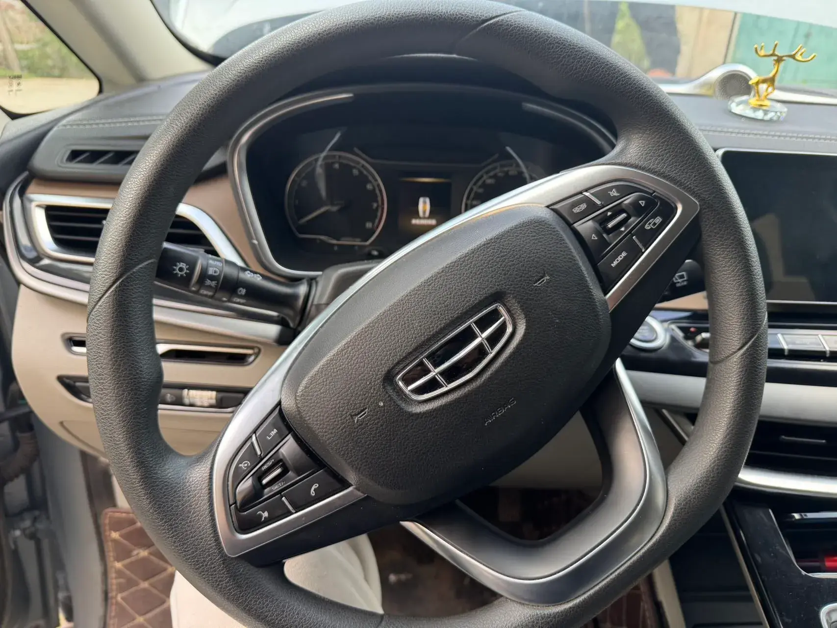 2019 GEELY JIAJI thumbnail 4