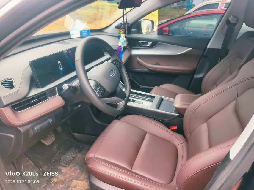 2025 Chery Tiggo 7 1.5T 156HP L4 CVT,autocango,china used car exporter,china ev exporter,chinese used car exporter,chinese used ev exporter